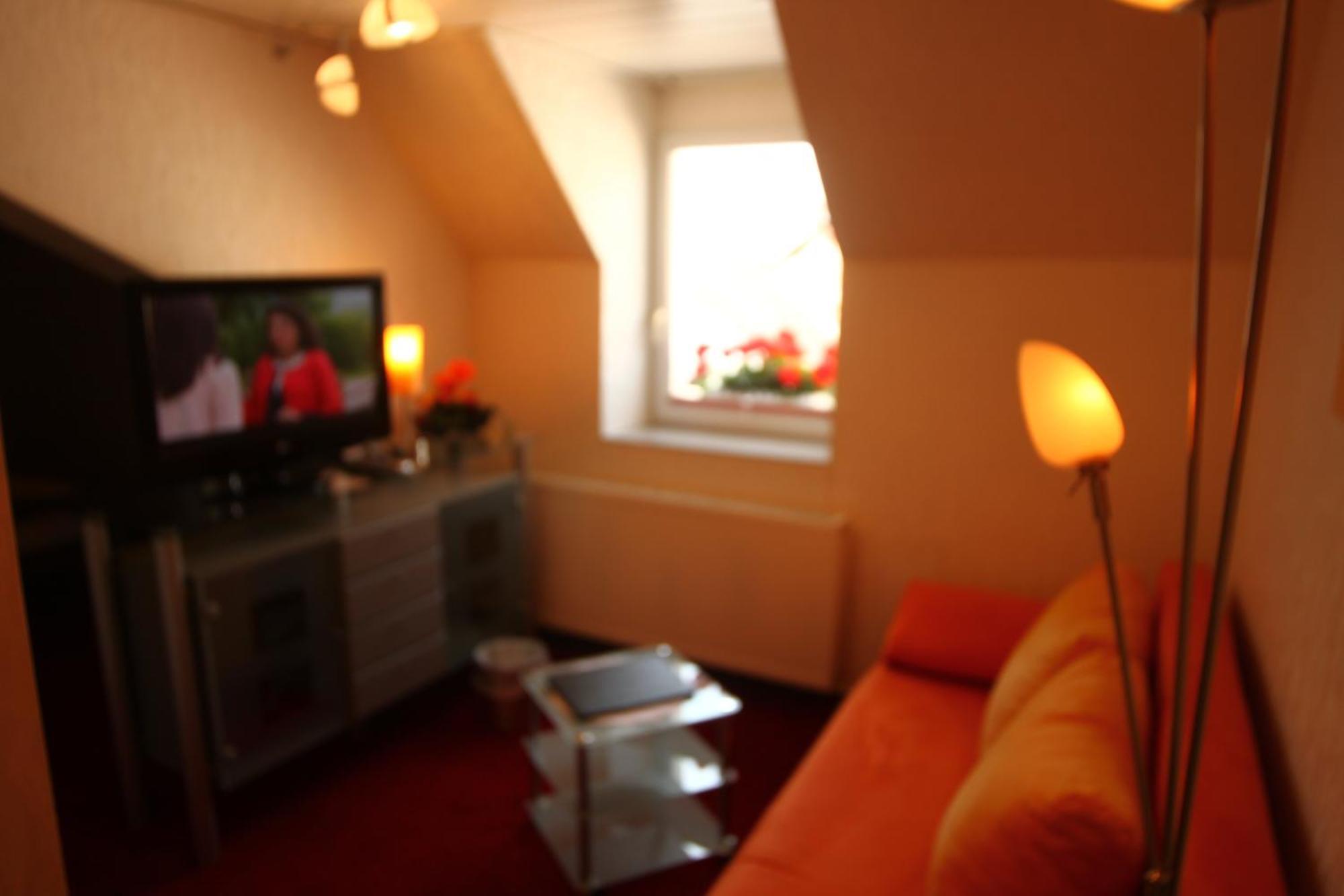 Moselromantik-Hotel Zum Loewen Ediger-Eller Room photo
